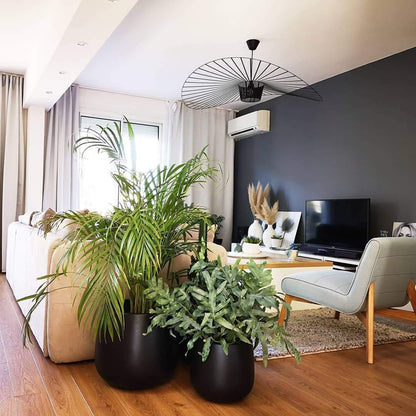 Metal Wire Pendant Light — Modern Organic Ambiance