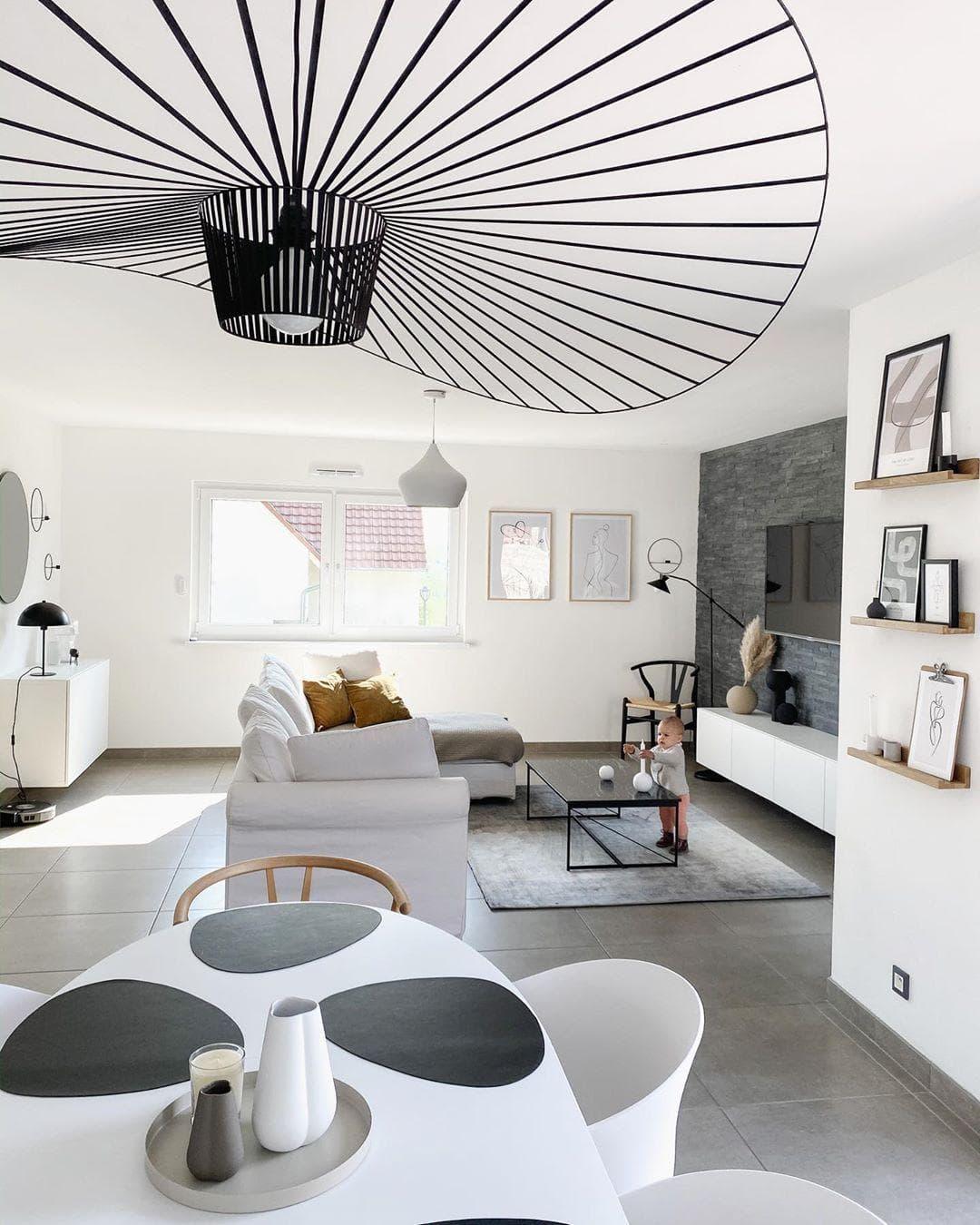 Wire Frame Pendant Light — Modern Organic Ambiance - LumoTrot