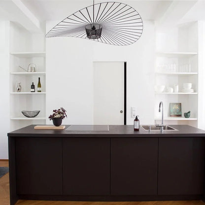 Metal Wire Pendant Light — Modern Organic Ambiance