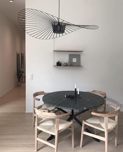 Metal Wire Pendant Light — Modern Organic Ambiance