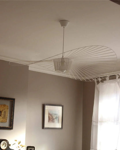 Metal Wire Pendant Light — Modern Organic Ambiance