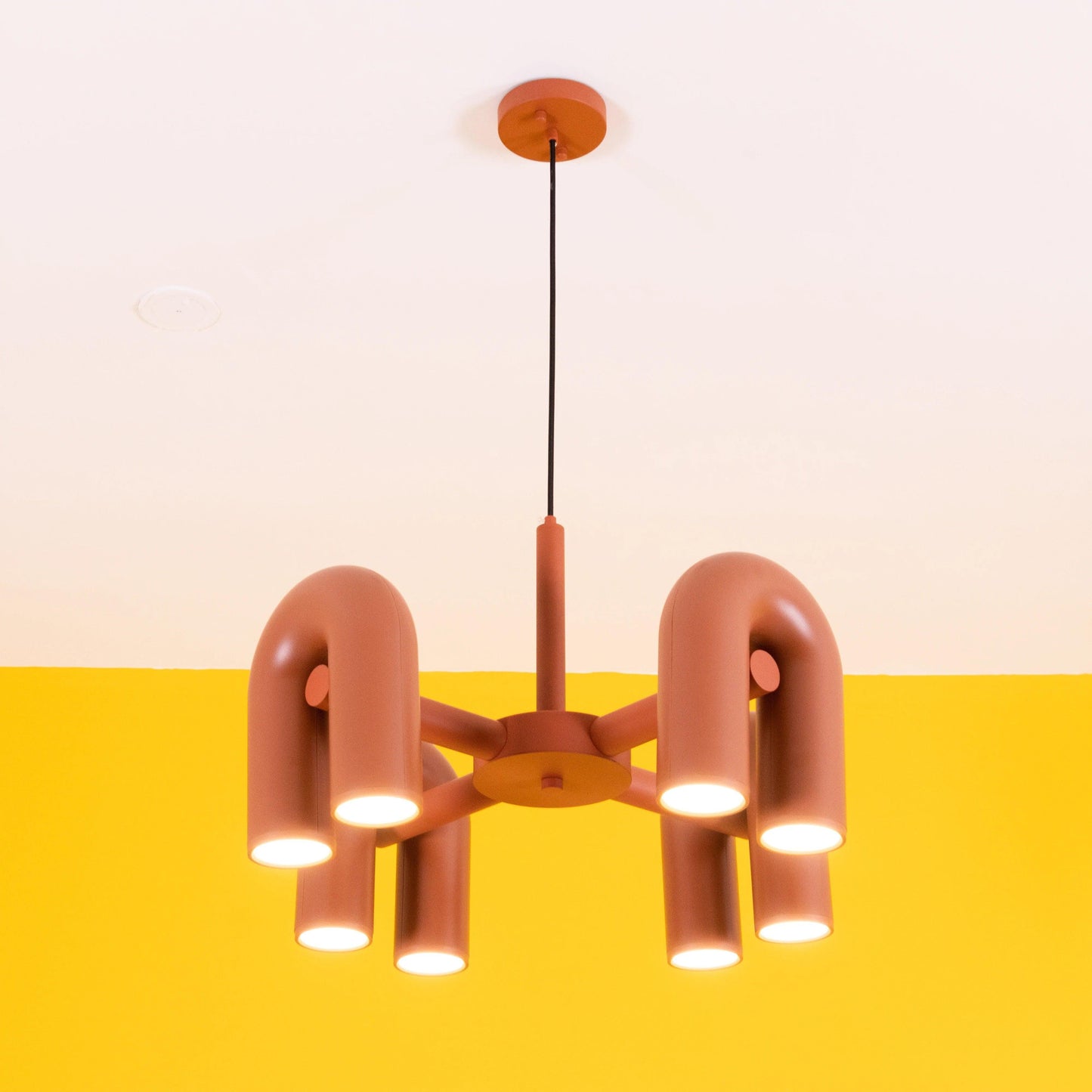 Matte Black Iron Chandelier — Sculptural Statement - LumoTrot