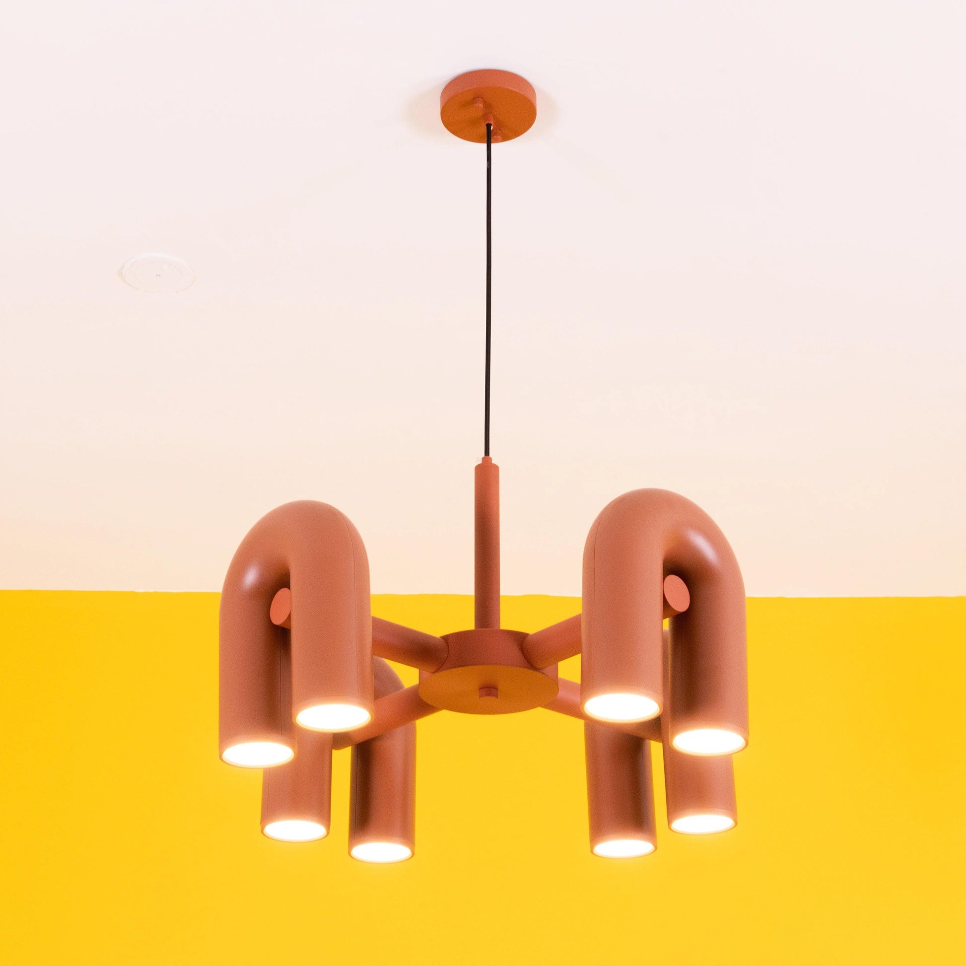 Matte Black Iron Chandelier — Sculptural Statement - LumoTrot