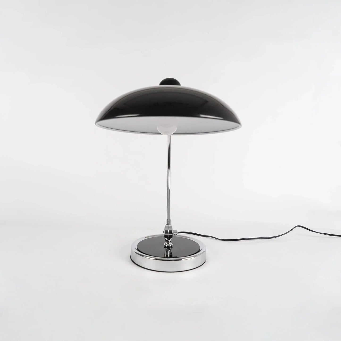 Metal Dome Table Lamp — Mid-Century Modern Desk Light - LumoTrot