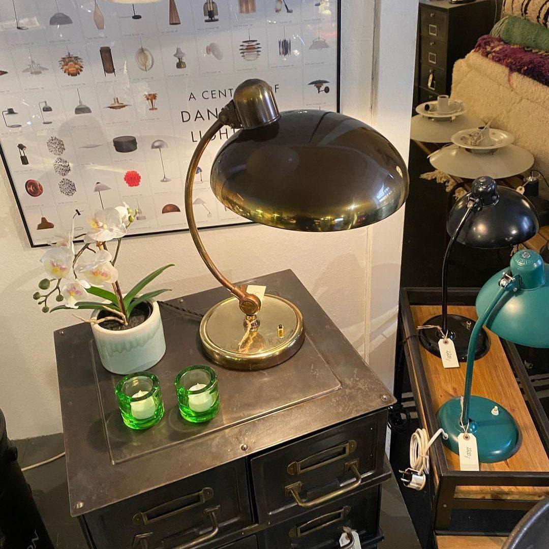 Metal Dome Table Lamp — Mid-Century Modern Accent