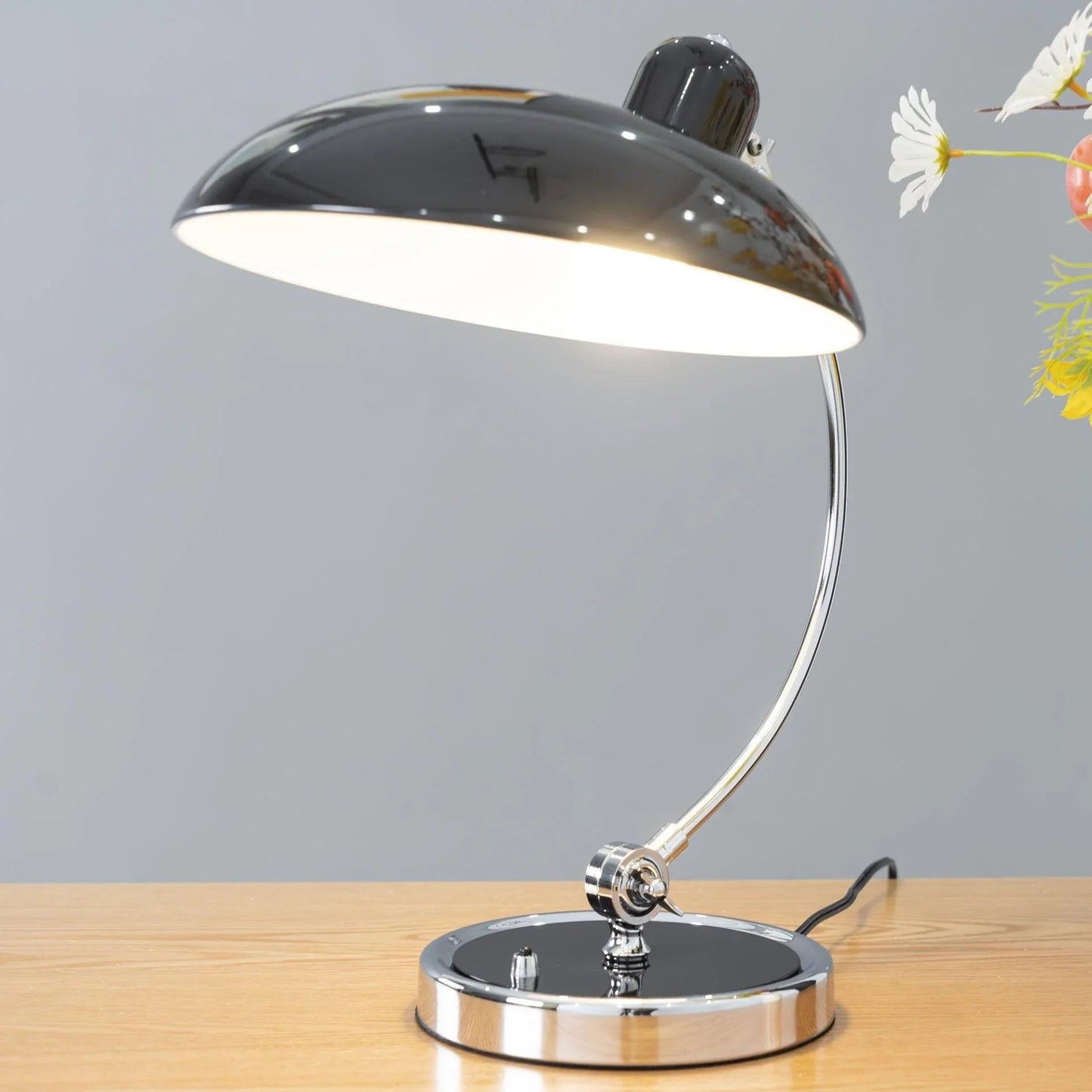 Metal Dome Table Lamp — Mid-Century Modern Desk Light - LumoTrot