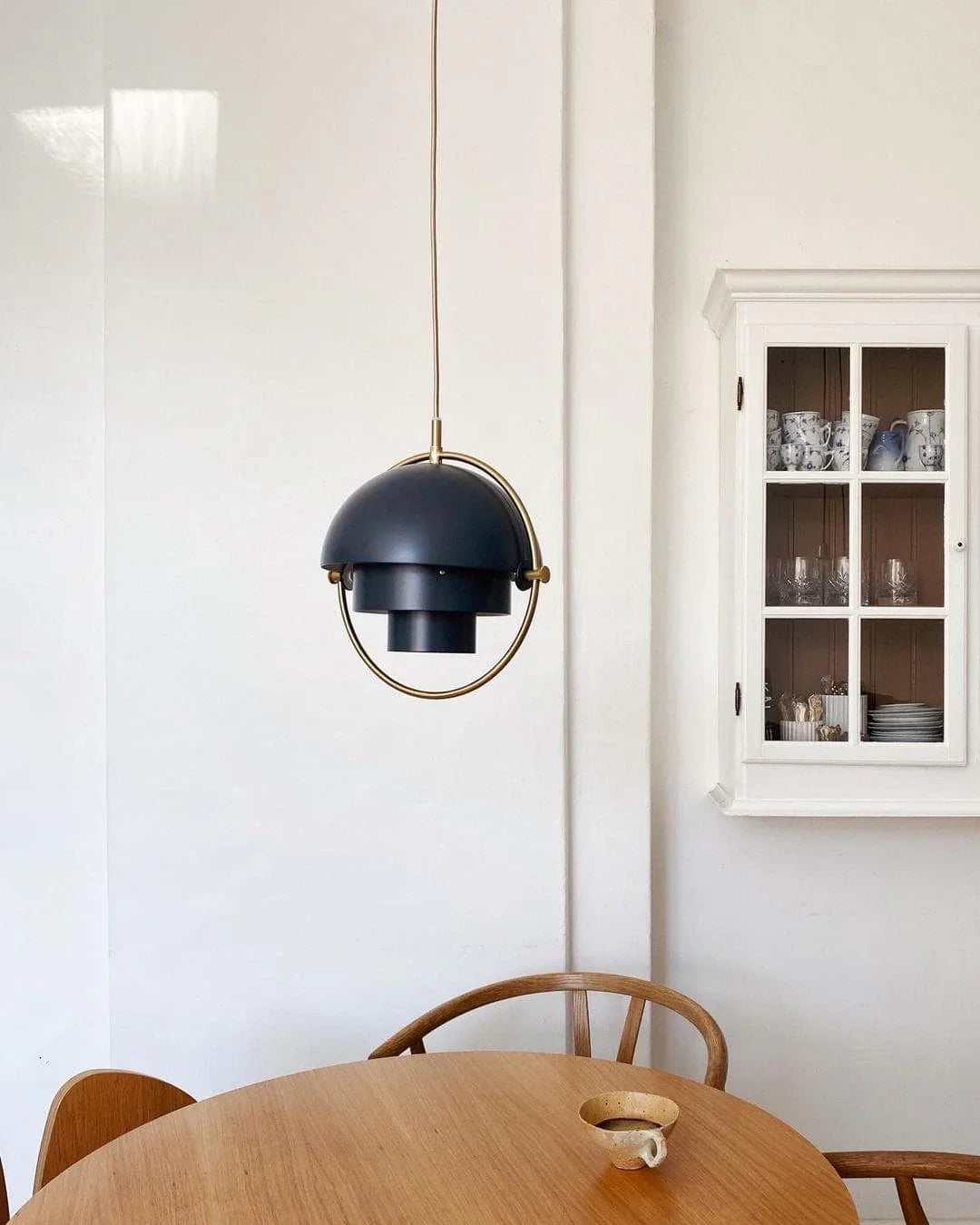 Multi-Arm Brass Pendant Light — Modern Statement Ambiance - LumoTrot