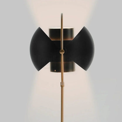 Brass Globe Table Lamp — Mid-Century Modern Ambiance - LumoTrot