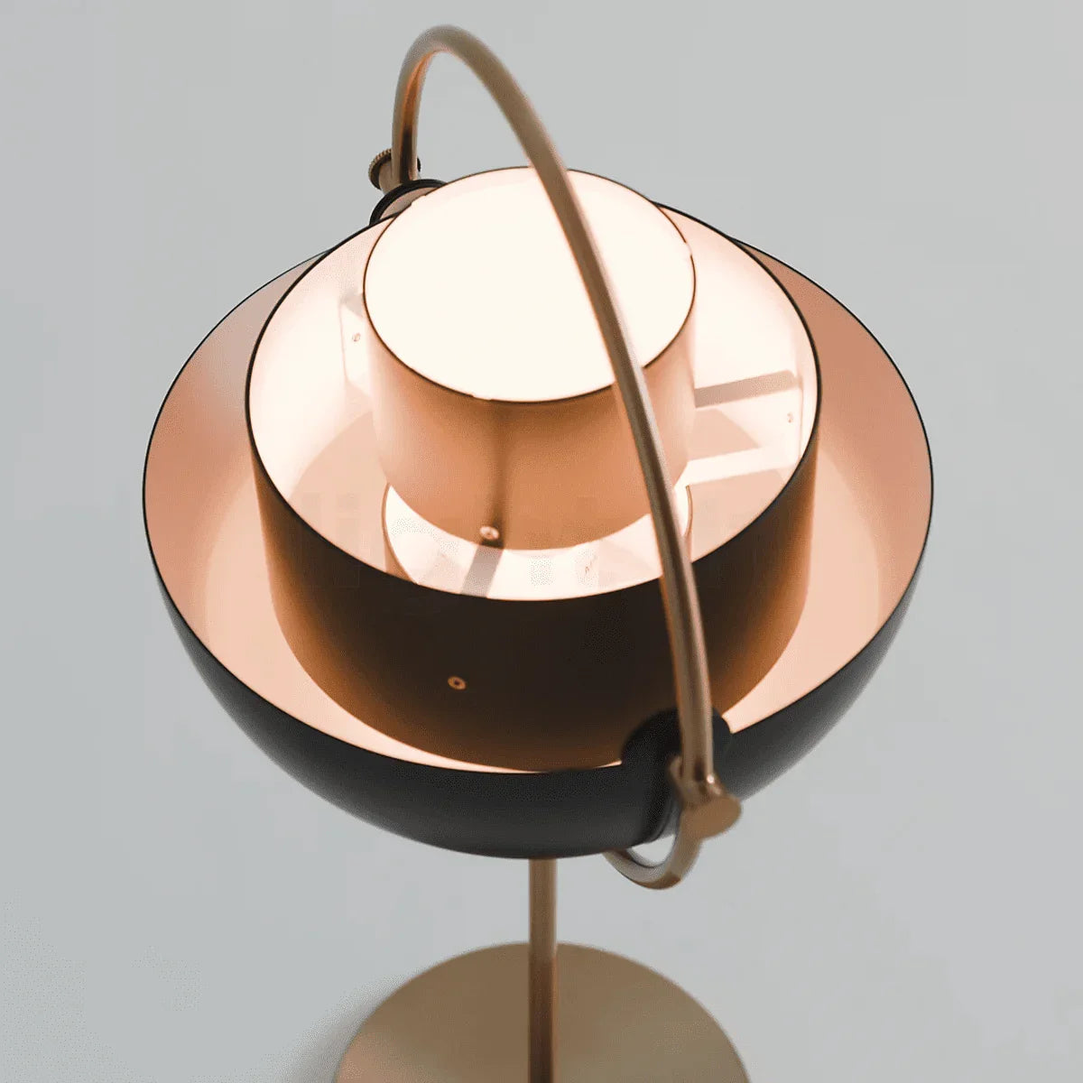 Brass Globe Table Lamp — Mid-Century Modern Ambiance - LumoTrot