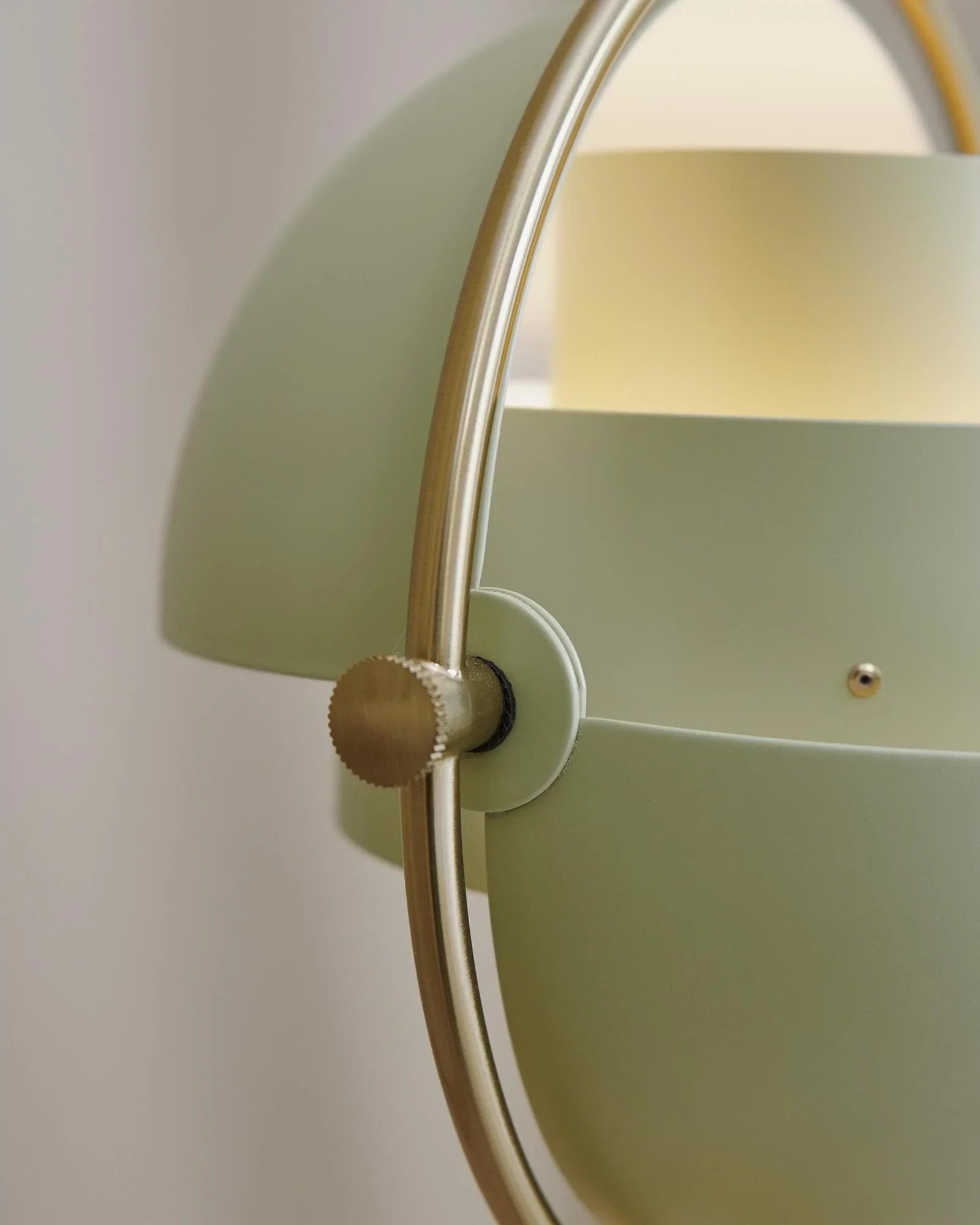 Brass Globe Table Lamp — Mid-Century Modern Ambiance