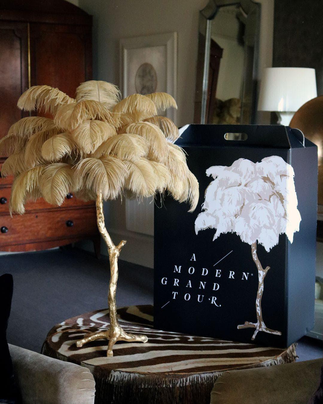 Ostrich Feather Table Lamp — Glamorous Statement Piece - LumoTrot