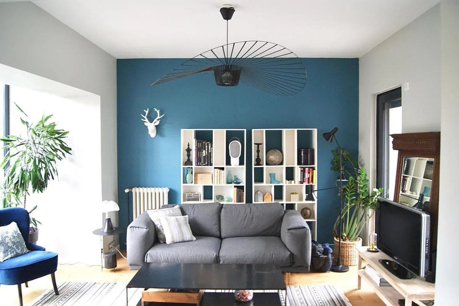 Sculptural Fiberglass Pendant Light — Organic Modern Statement - LumoTrot