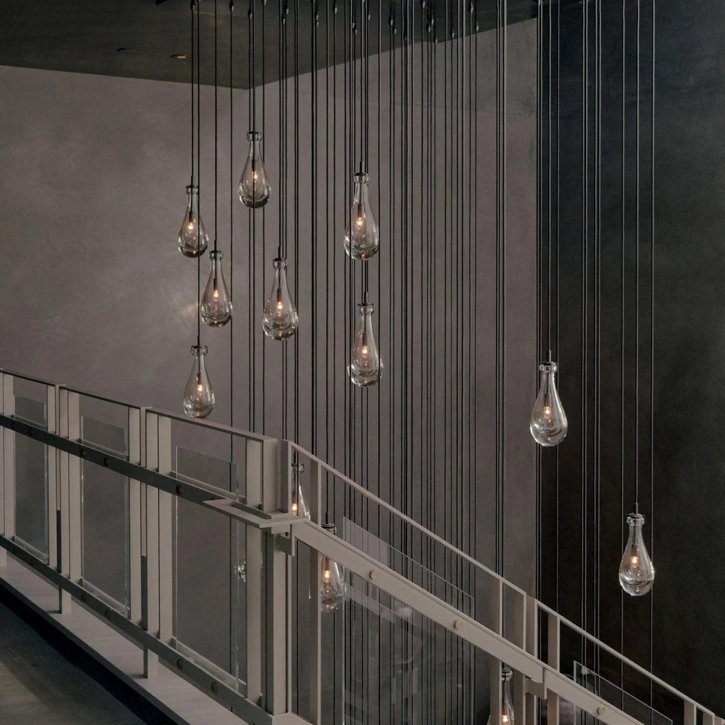 Raindrop Linear Chandelier - LumoTrot